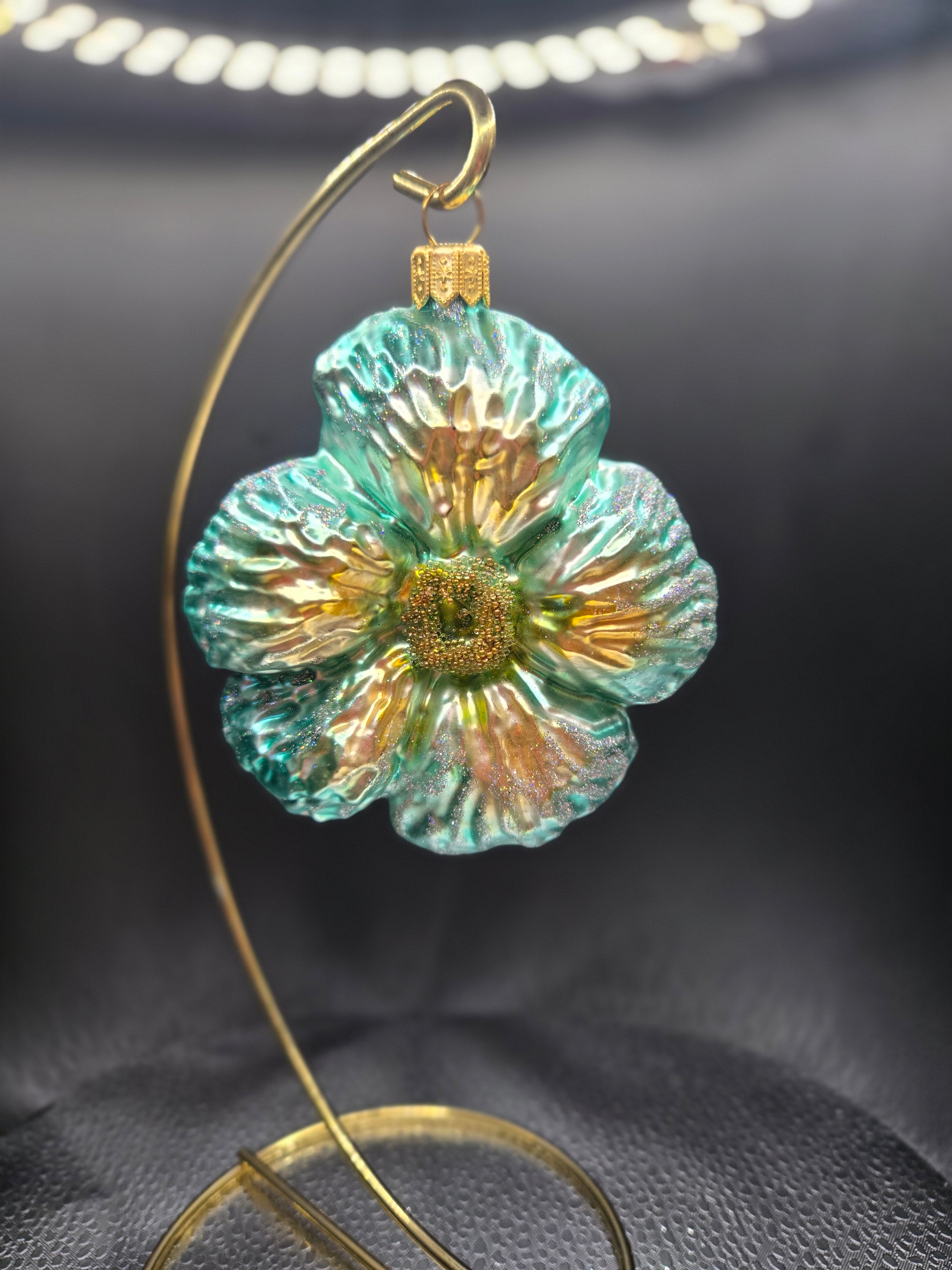 Sparkling Glass Pansy